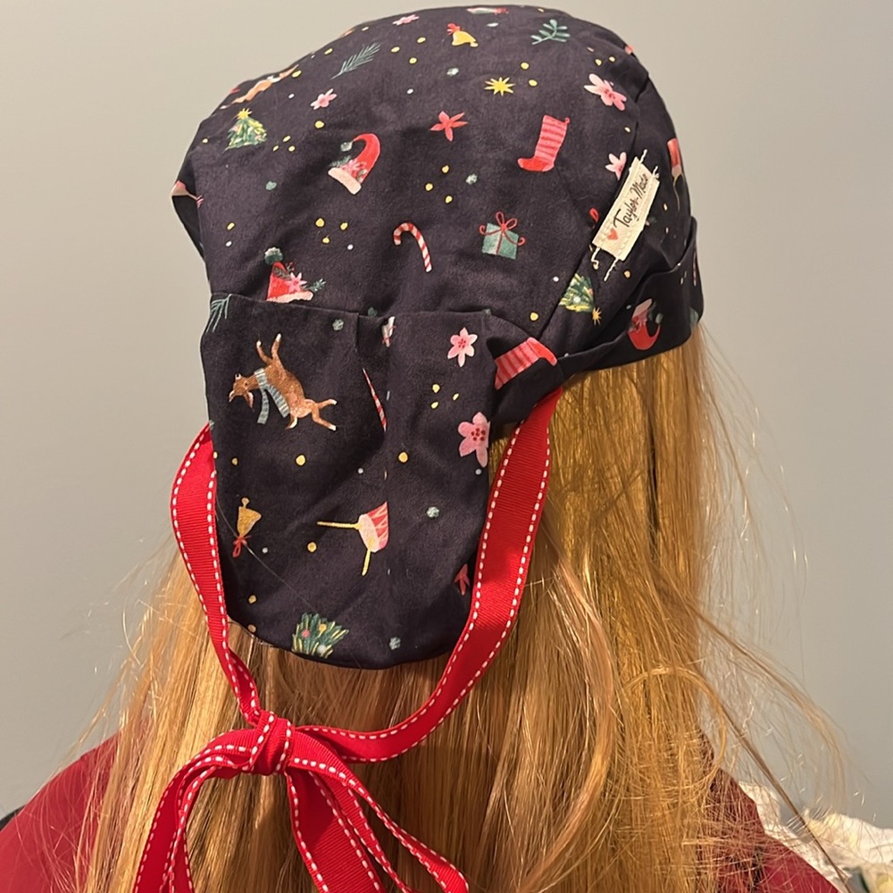 Women’s Scrub hats set of  4